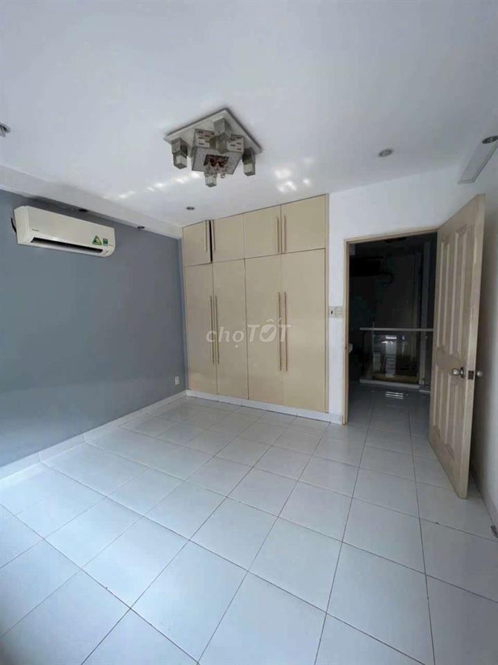 BÁN NHÀ KHU VIP ĐƯỜNG NGUYỄN  HỒNG ĐÀO, P14, Q. TÂN BÌNH, TP.HCM