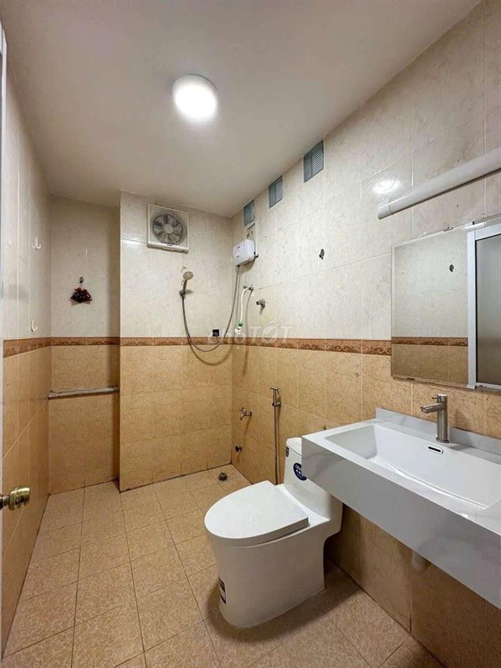 BÁN NHÀ HẺM XE HƠI ĐƯỜNG LẠC LONG QUÂN, P10, Q. TÂN BÌNH, TP.HCM