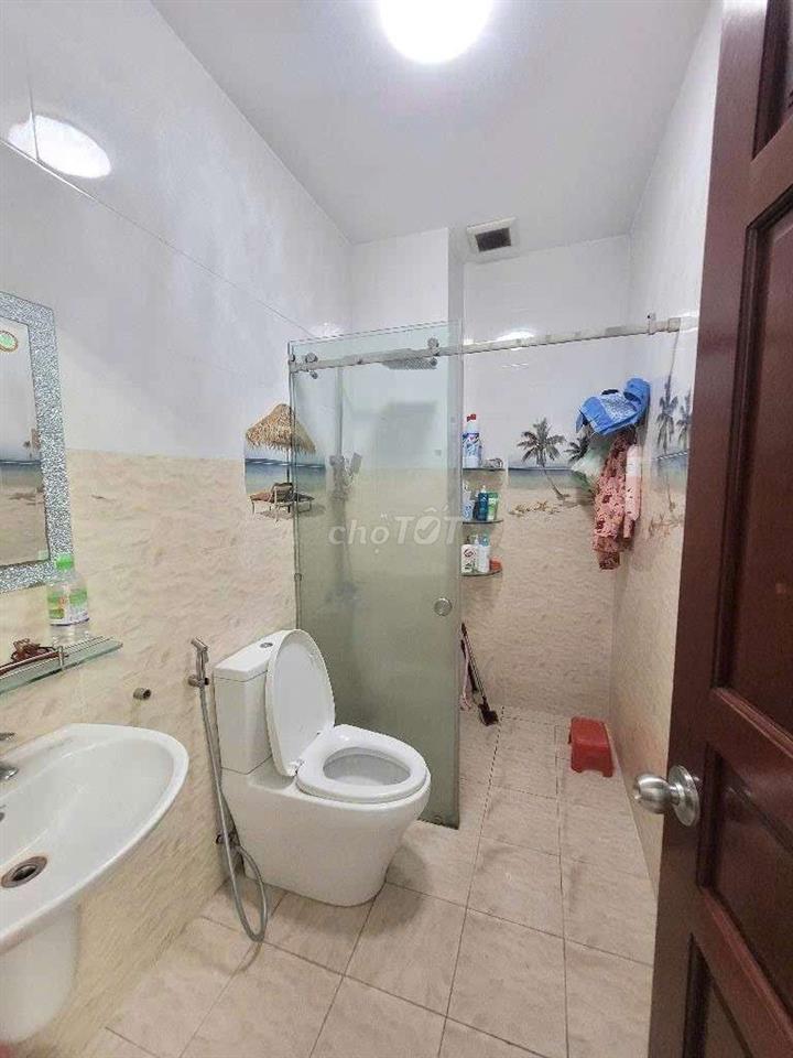 BÁN NHÀ KHU BÀU CÁT, ĐƯỜNG NGUYỄN HỒNG ĐÀO, P14, Q.TÂN BÌNH, TP.HCM