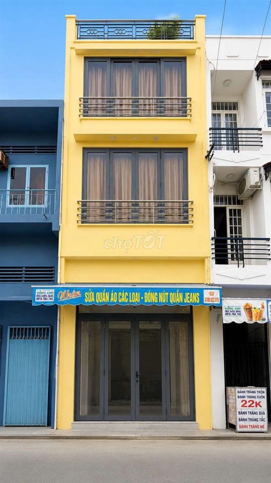 BÁN NHÀ MT CHỢ HOÀNG HOA THÁM, P13, Q. TÂN BÌNH, TP.HCM