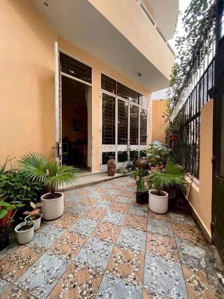 CHO THUÊ NHÀ CĂN GÓC KHU K300. ĐƯỜNG C18, P12, Q. TÂN BÌNH