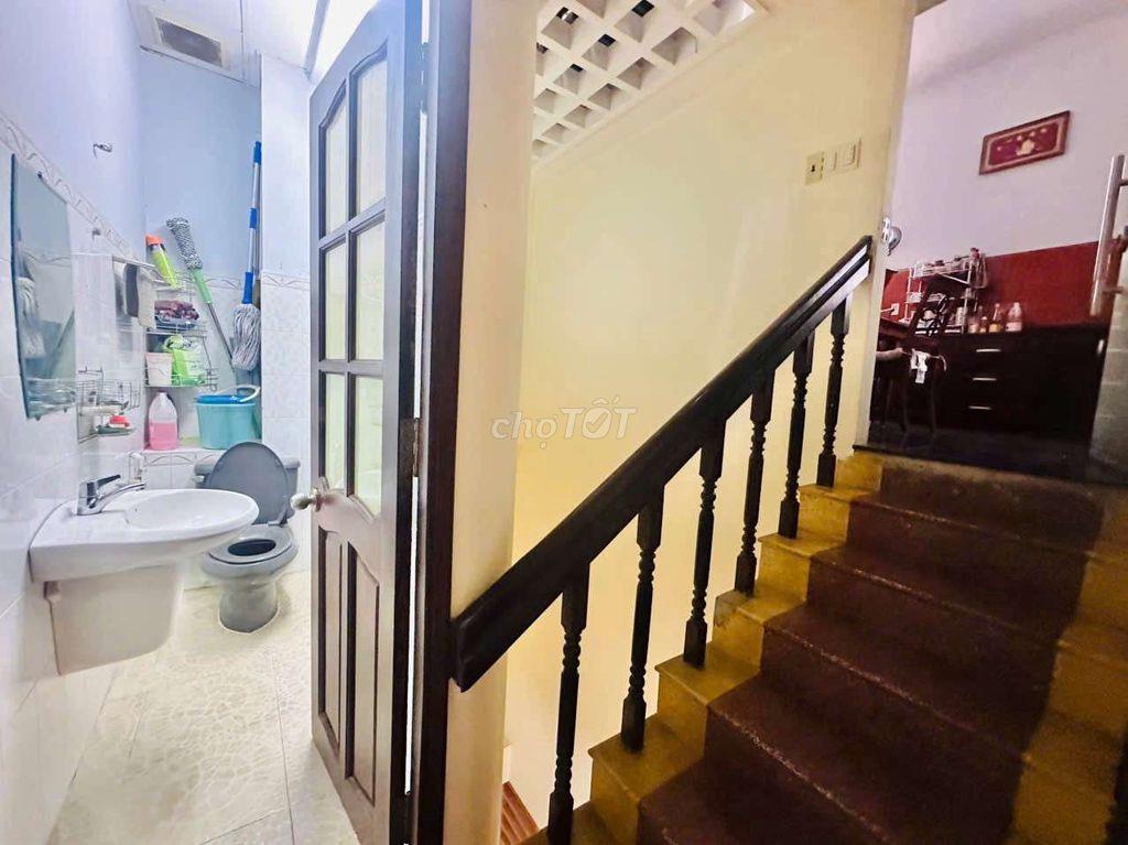 CHO THUÊ NHÀ NGUYÊN CĂN ĐƯỜNG PHỔ QUANG, P2, Q. TÂN BÌNH 