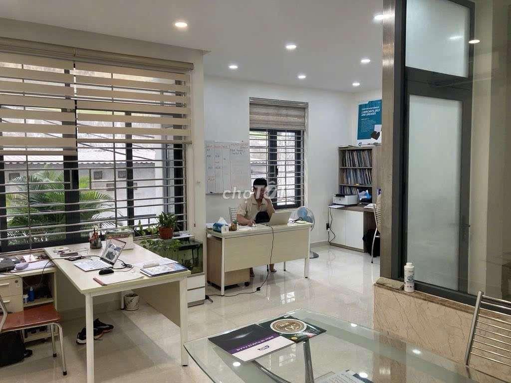 CHO THUÊ NHÀ NGUYÊN CĂN ĐẸP ĐƯỜNG PHẠM CỰ LƯỢNG P2 QUẬN TÂN BÌNH