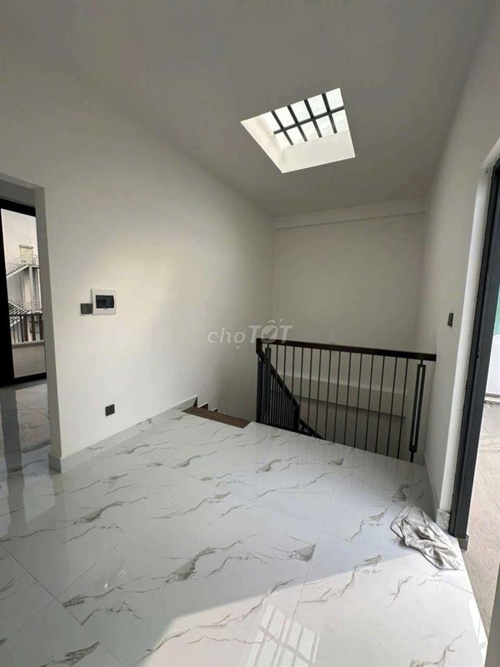 NHÀ CHO THUÊ ĐƯỜNG QUÁCH VĂN TUẤN P12, Q. TÂN BÌNH, ( KHU K300 )