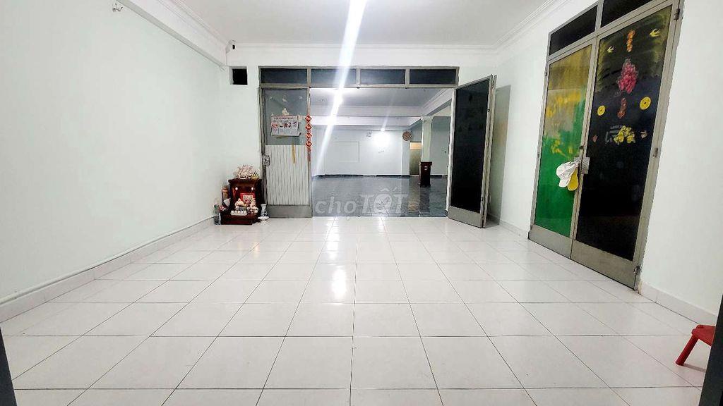 CHO THUÊ MB 140m2 SÁT NHÀ GA T3, HOÀNG HOA THÁM, P12, Q. TÂN BÌNH