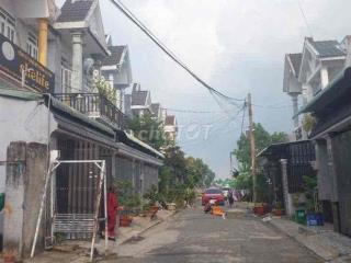 Bán đất gần chợ Xuân Thới Thượng