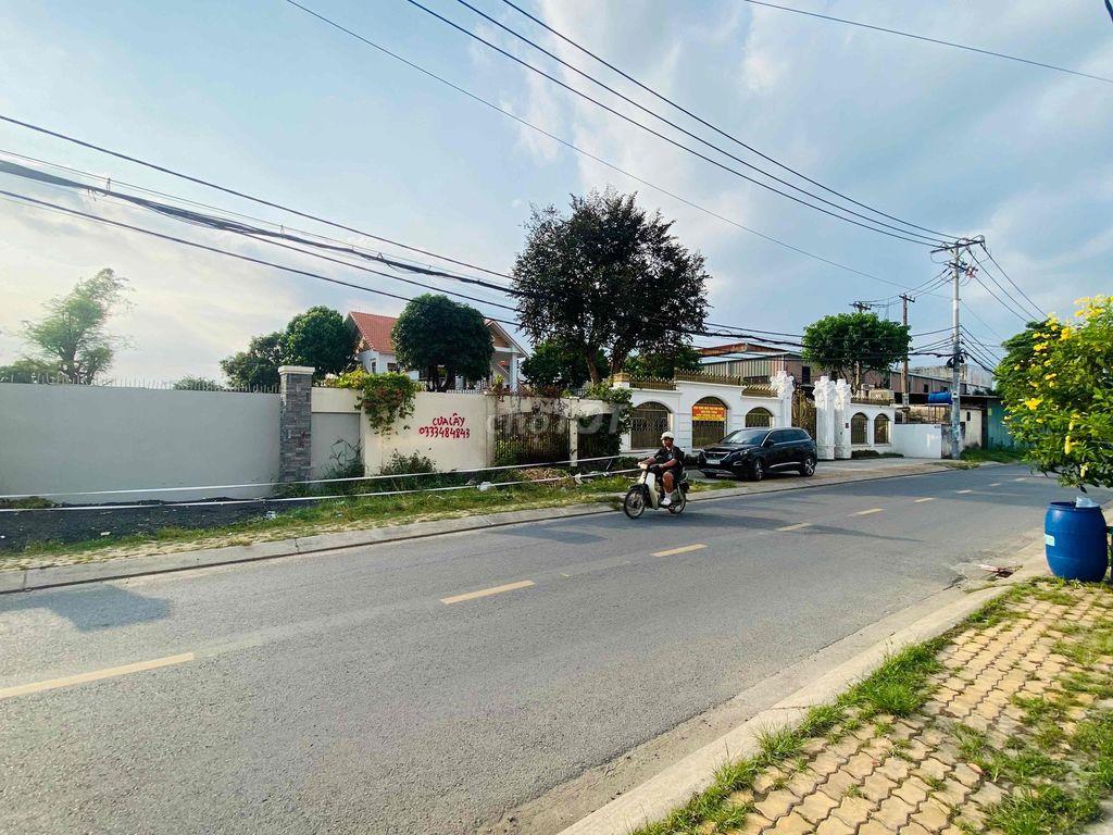 Mặt Tiền Đường Lớn Cách Tô Ký 2 Căn rộng 25 nở hậu 27,53m