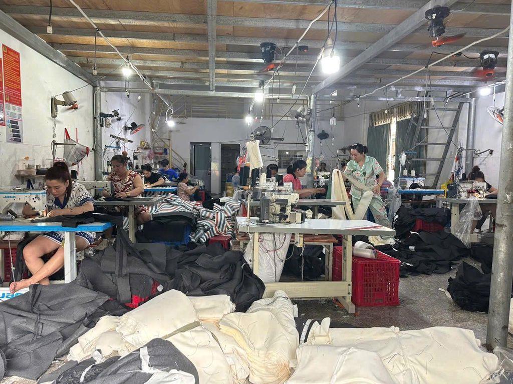🏭 BÁN XƯỞNG LÔ GÓC 2 MẶT TIỀN TÂN HIỆP 8 – HÓC MÔN