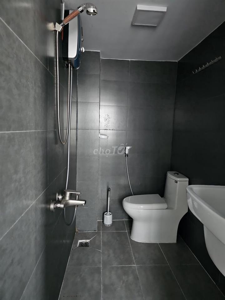 BÁN NHÀ MẶT TIỀN VIP CỘNG HOÀ
