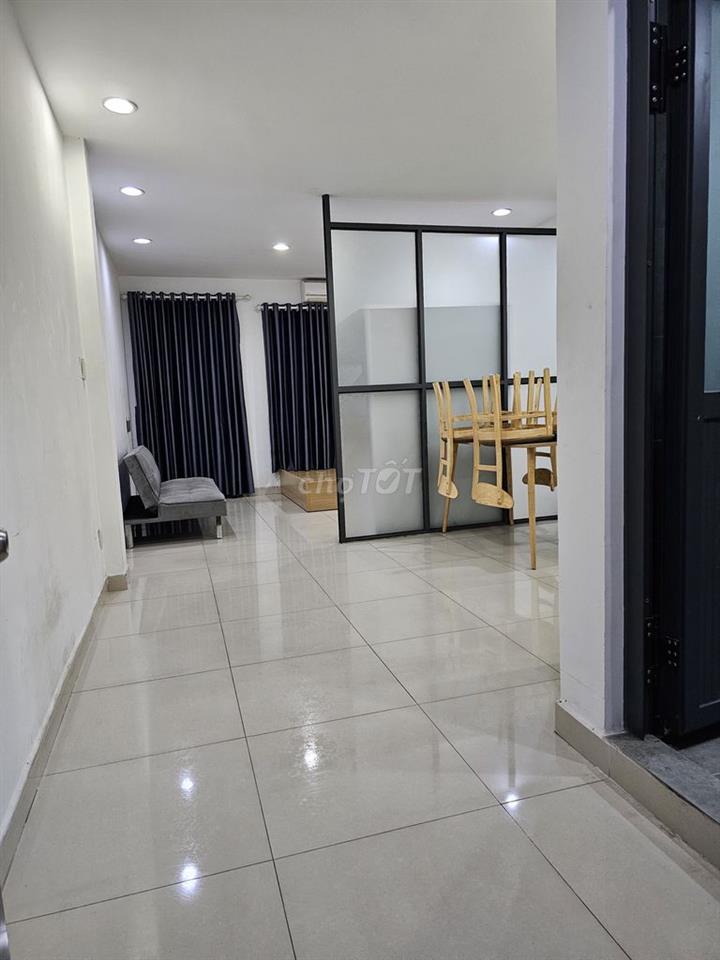 BÁN NHÀ MẶT TIỀN VIP CỘNG HOÀ