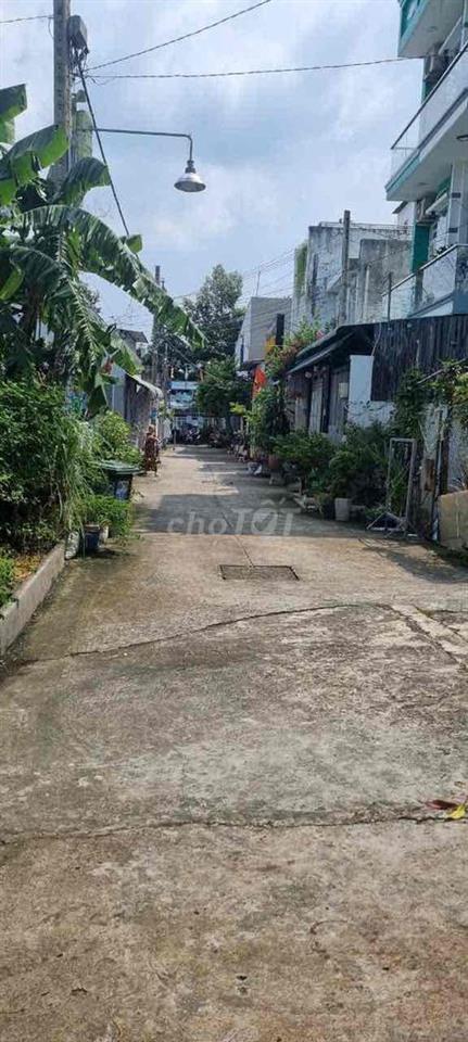 BÁN 1950 M2 ĐẤT NÔNG NGHIỆP, QUY HOẠCH ĐẤT Ở, GIÁ 7,8 tr/m2