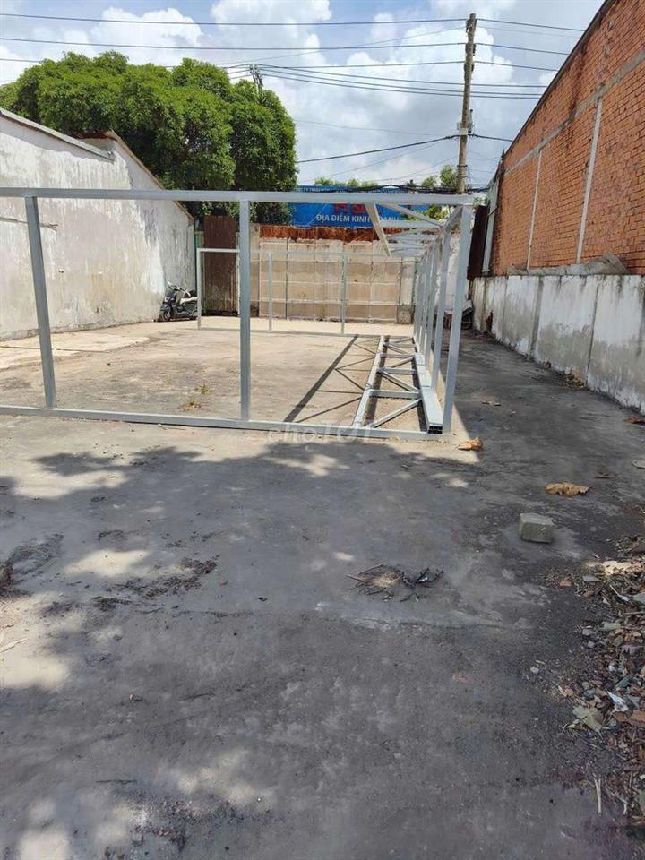 Cho thuê đất thổ cư làm bãi giữ xe,kho xưởng