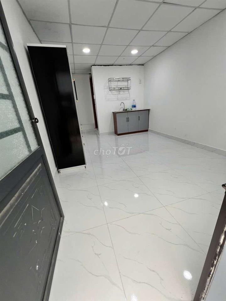 Studio Full nội thất bancol Trường Chinh cầu Tham Lương ĐH Công thương