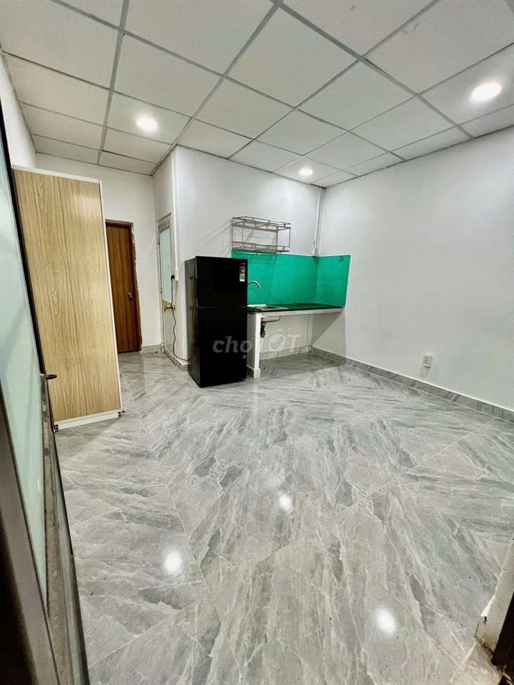 Studio Full nội thất bancol Trường Chinh cầu Tham Lương ĐH Công thương