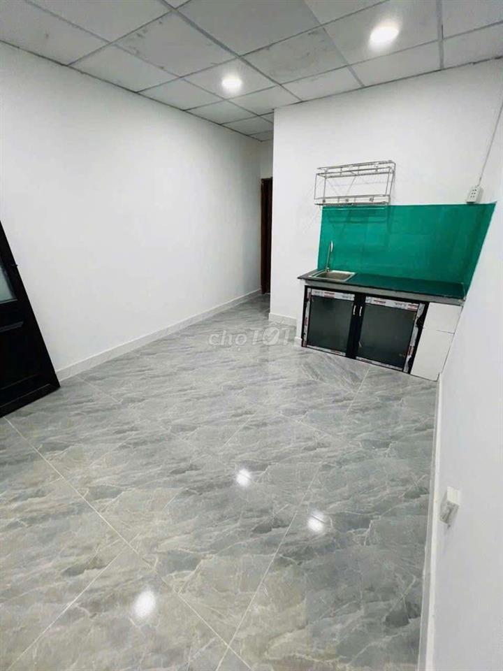 Studio Full nội thất bancol Trường Chinh cầu Tham Lương ĐH Công thương