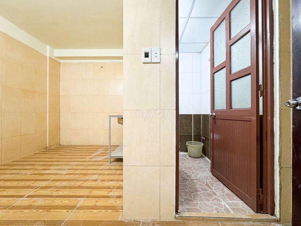 Nhà trọ studio giá rẻ gần Trường Chinh, Phan Văn Hớn, ĐH công thương