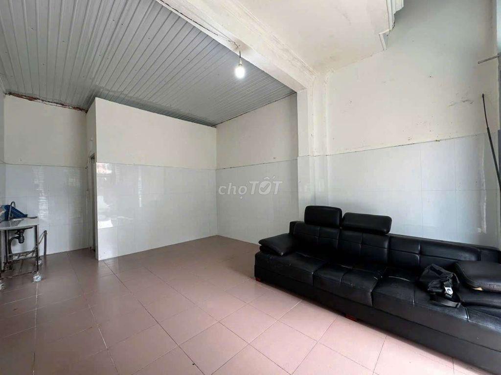 Kiot - Nhà nguyên căn mặt đất gần Tô ký, ĐH GTVT, khu dân cư đông đúc