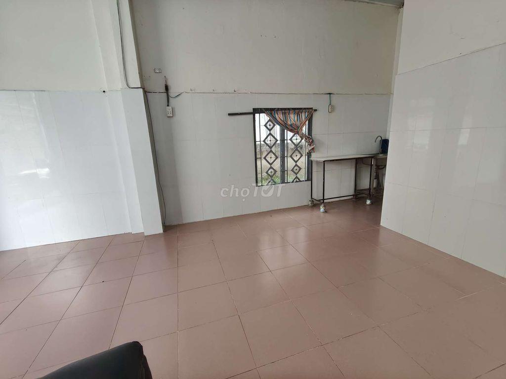 Kiot - Nhà nguyên căn mặt đất gần Tô ký, ĐH GTVT, khu dân cư đông đúc