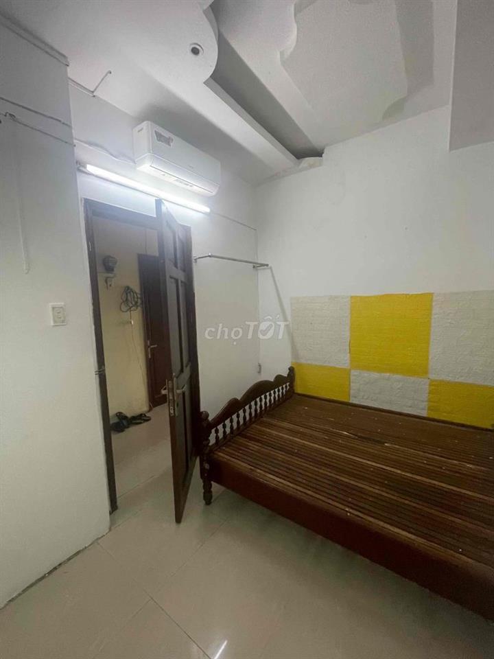 PHÒNG TRỌ GIÁ RẺ CÓ MÁY LẠNH - NGAY TRƯỜNG CHINH - Quận 12