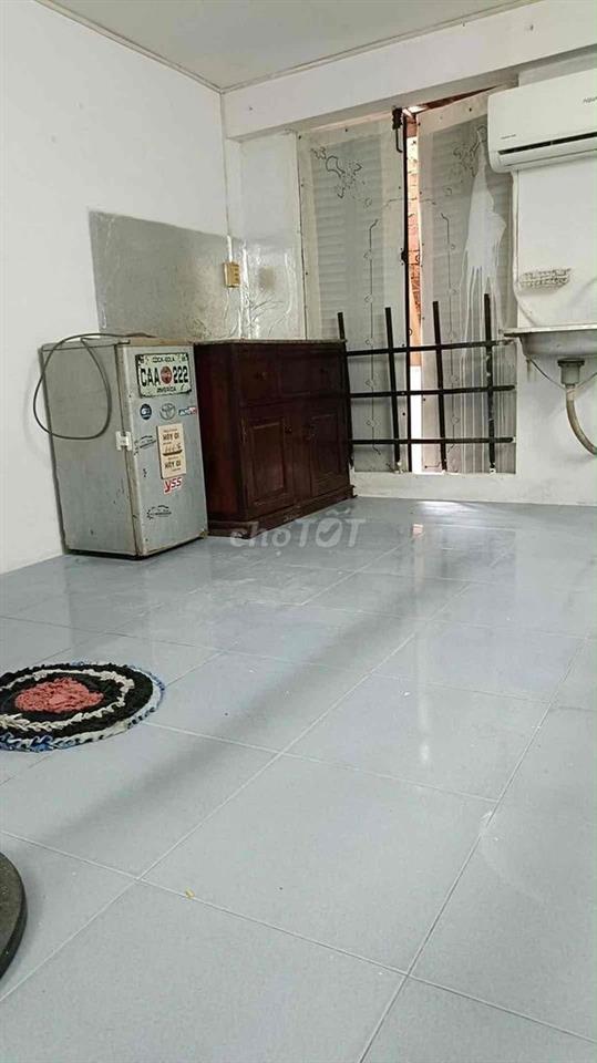 phòng trọ máy lạnh giá rẻ