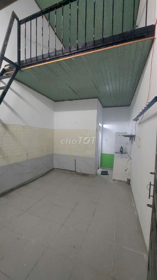 Cho thuê phòng trọ chợ Bà Điểm, Hóc Môn 1tr8