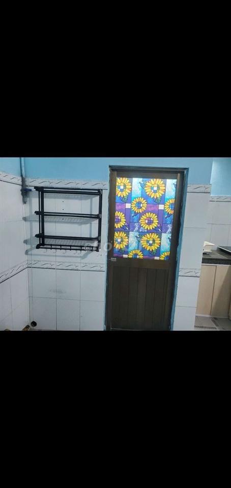 phòng trọ có gác sạch đẹp. Miễn trung gian 