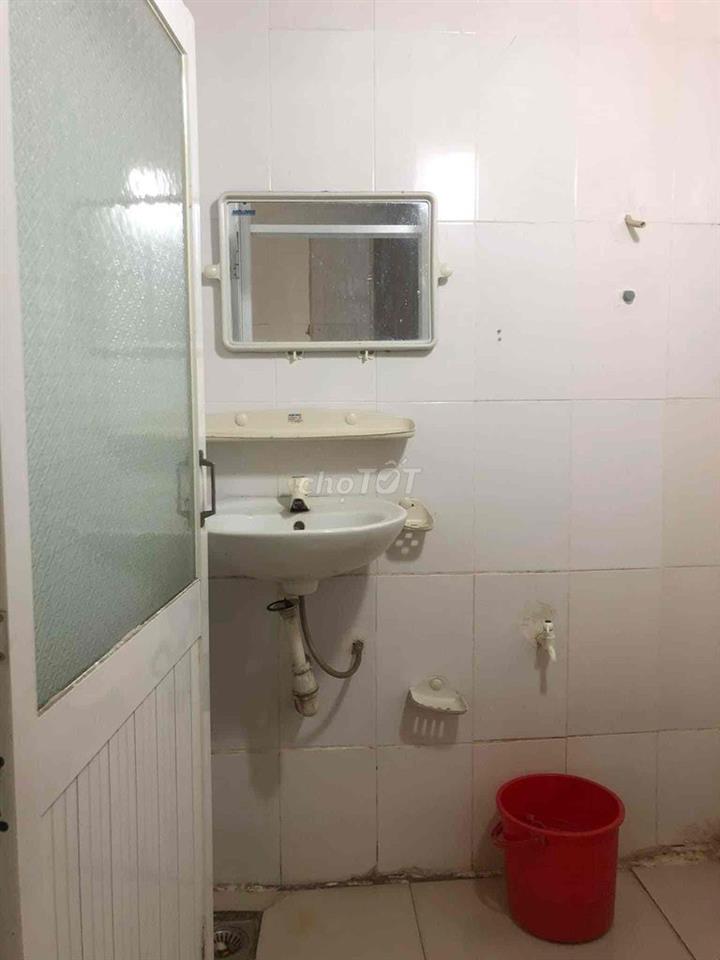 phòng trọ hốc môn