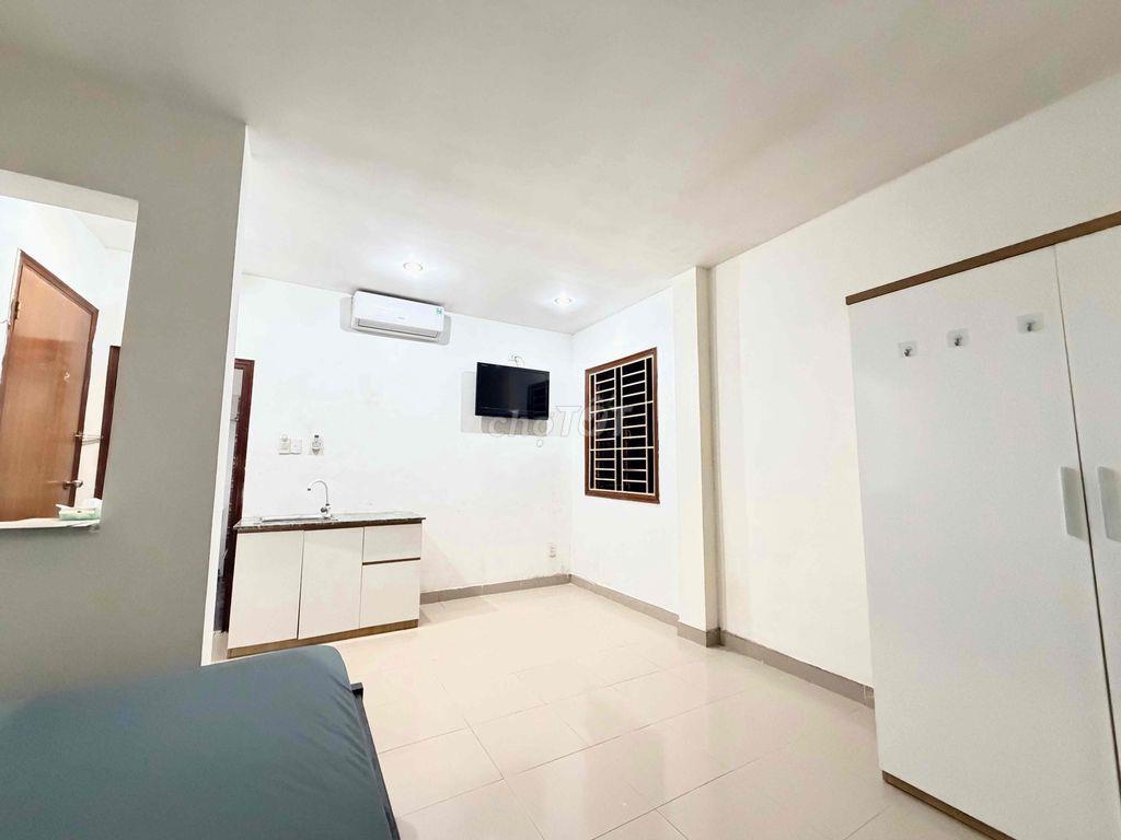 PHÒNG TRỌ Q3( GẦN TRƯỜNG ĐH SG, Kinh Tế, Sư Phạm , Giá 3tr7)