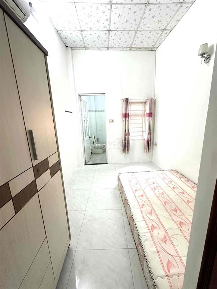Phòng nội thất cơ bản,giờ tự do.