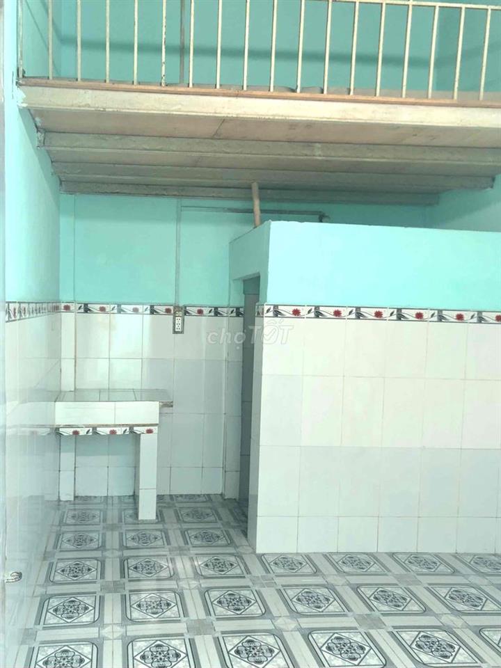 Phòng trọ có gác ở Hậu Lân - Bà Điểm