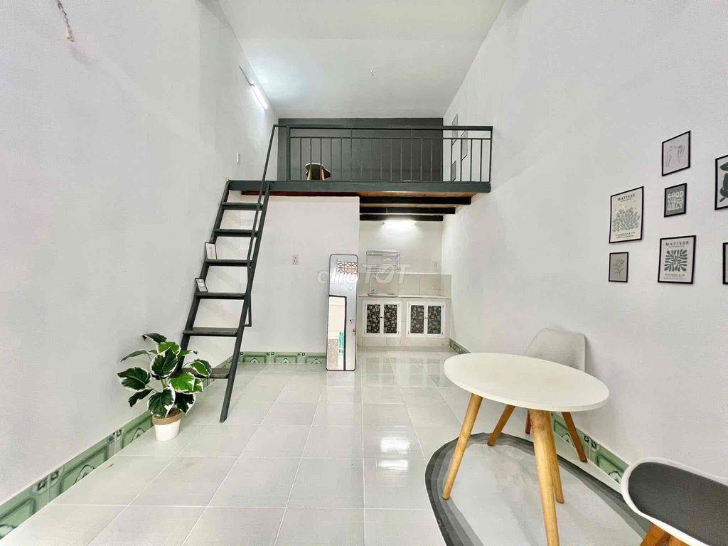 DUPLEX TRƯỜNG CHINH - CÓ GÁC - MÁY LẠNH - BAN CÔNG