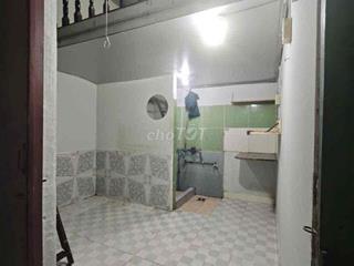 Phòng có gác, sạch sẽ, thoáng mát