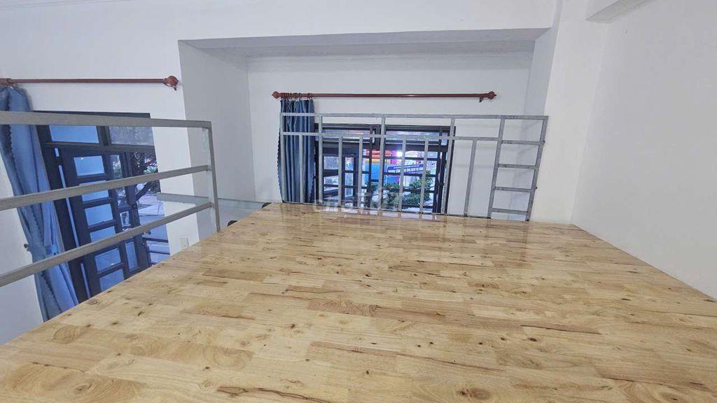 DUPLEX CỬA SỔ TRỜI CỰC THOÁNG NGAY DƯƠNG THỊ MƯỜI 