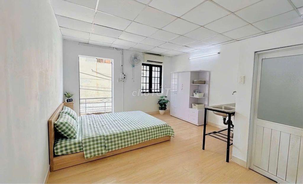 KHAI TRƯƠNG PHÒNG STUDIO BAN CÔNG CỰC ĐẸP NGAY TÂN THỚI NHẤT