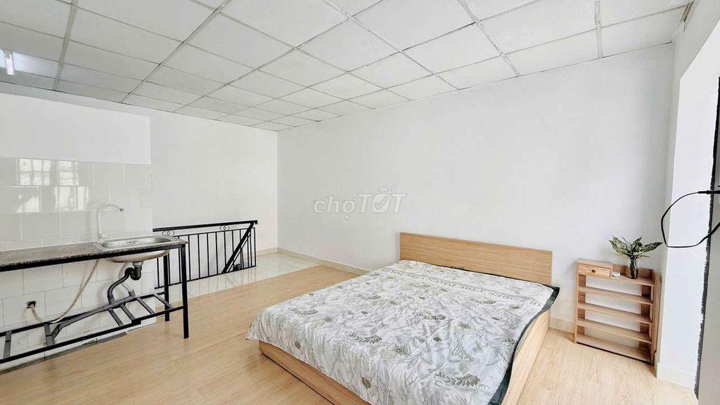 KHAI TRƯƠNG PHÒNG STUDIO BAN CÔNG CỰC ĐẸP NGAY TÂN THỚI NHẤT