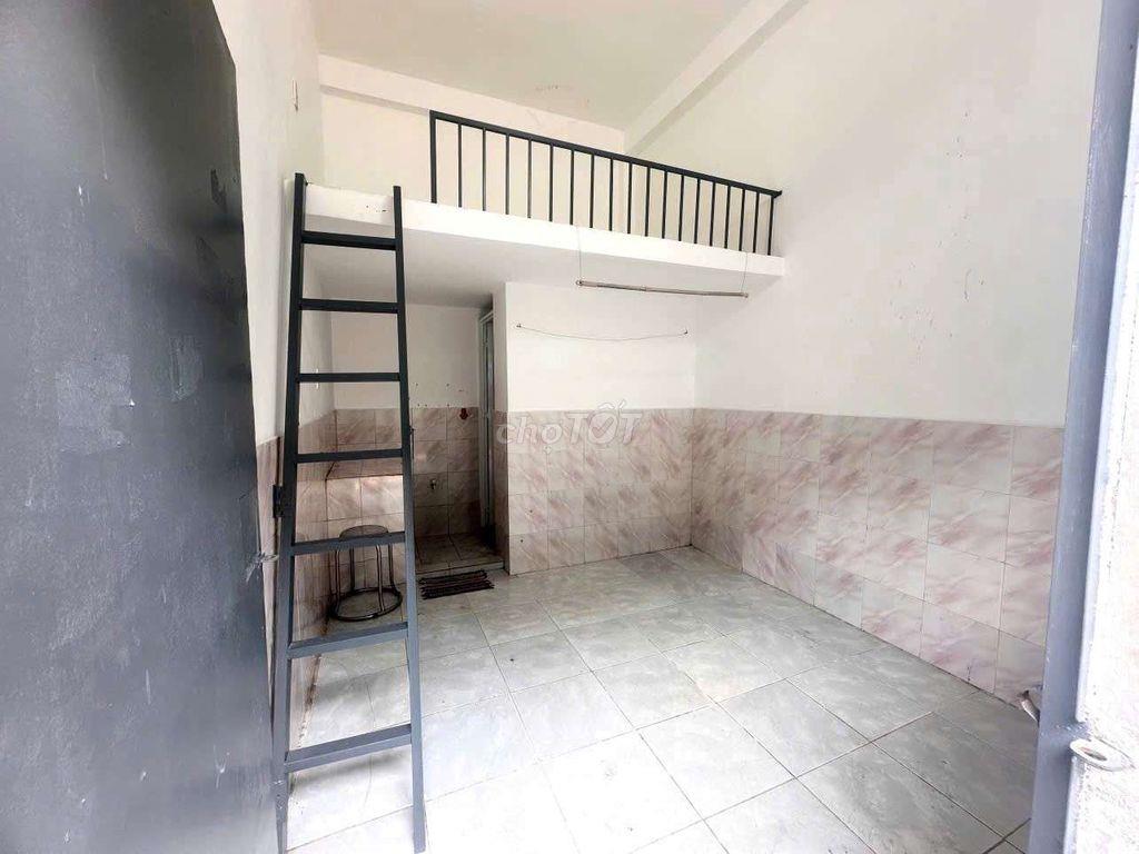 PHÒNG TRỌ GIÁ RẺ 2X CÓ TỦ LẠNH NGAY TÔ KÝ, CVPM, NGUYỄN ẢNH THỦ 