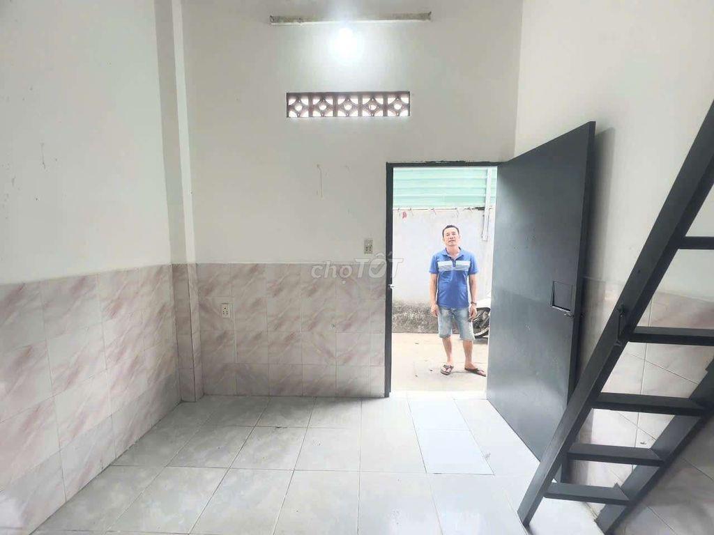PHÒNG TRỌ GIÁ RẺ 2X CÓ TỦ LẠNH NGAY TÔ KÝ, CVPM, NGUYỄN ẢNH THỦ 