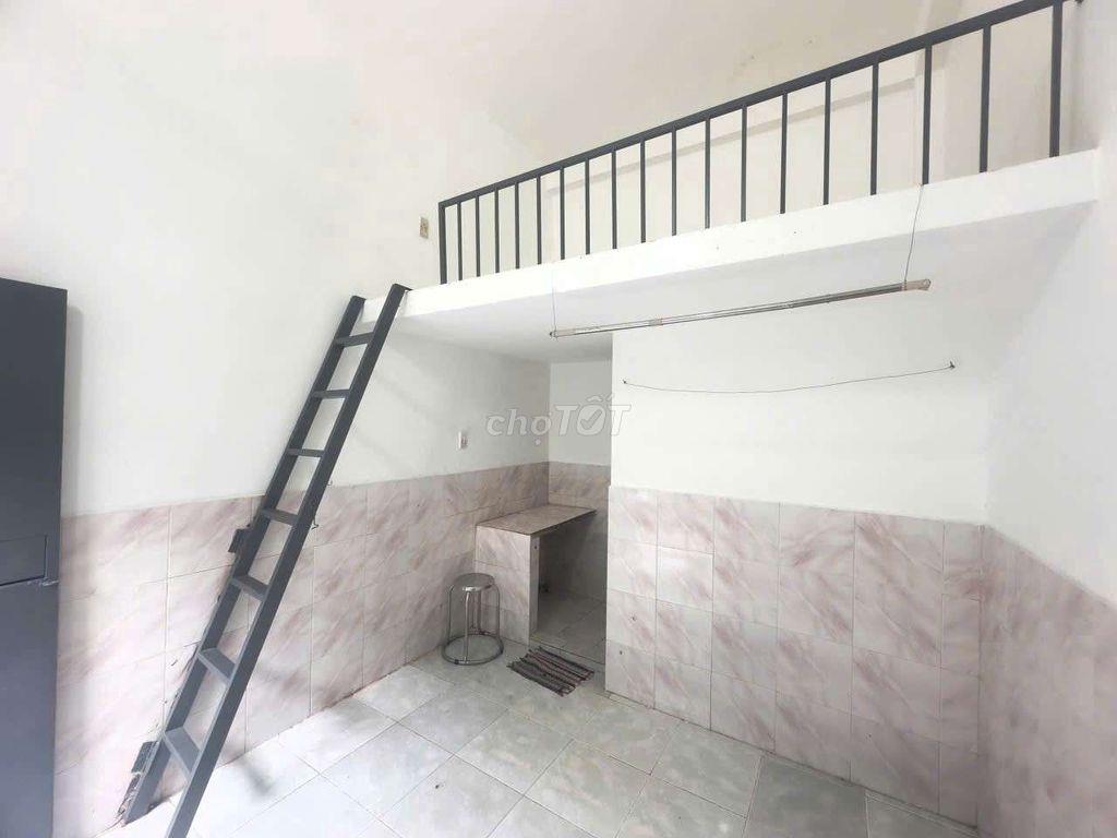 PHÒNG TRỌ GIÁ RẺ 2X CÓ TỦ LẠNH NGAY TÔ KÝ, CVPM, NGUYỄN ẢNH THỦ 