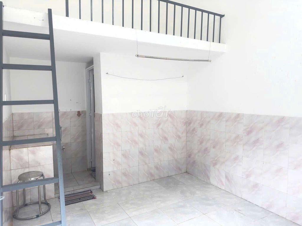 PHÒNG TRỌ GIÁ RẺ 2X CÓ TỦ LẠNH NGAY TÔ KÝ, CVPM, NGUYỄN ẢNH THỦ 