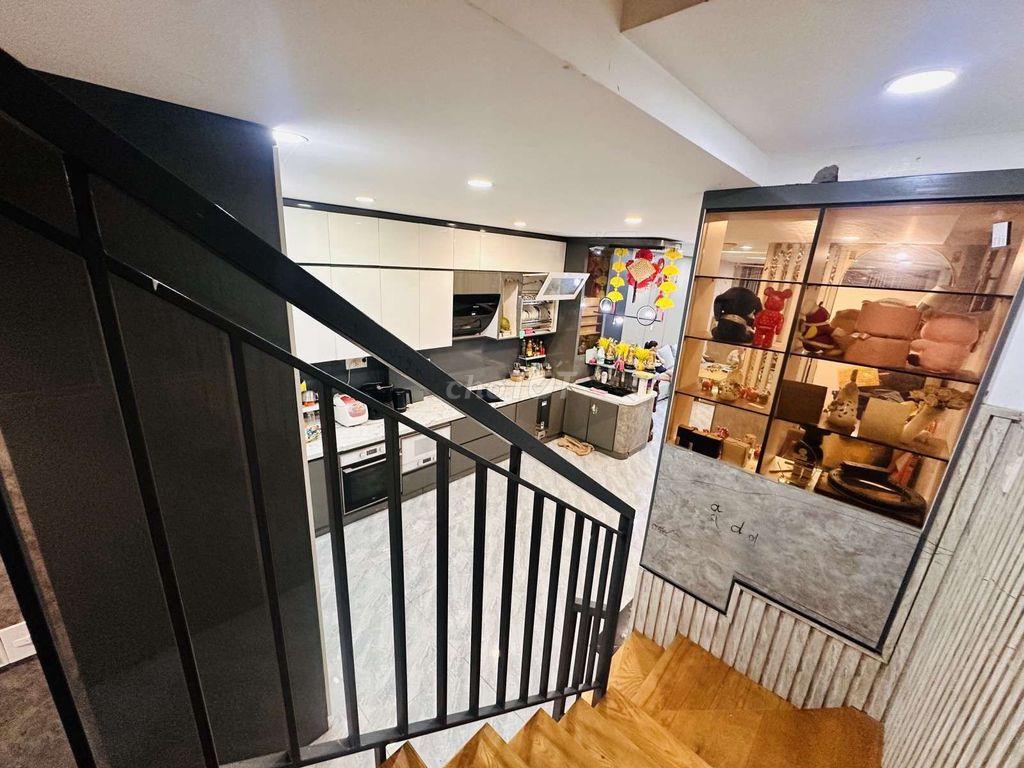 Nhà Tô Ngọc Vân trệt lầu hẻm tải gần BV Thủ Đức 4.5×18m