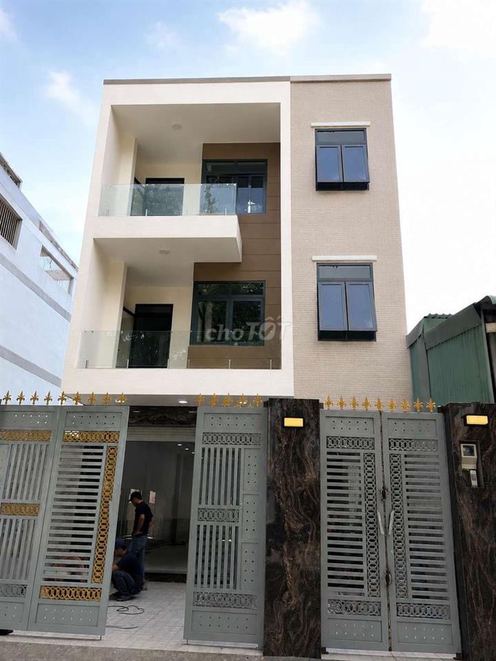 Nhà MTKD sau chợ Đầu Mối 7×14m 450m2 3 lầu