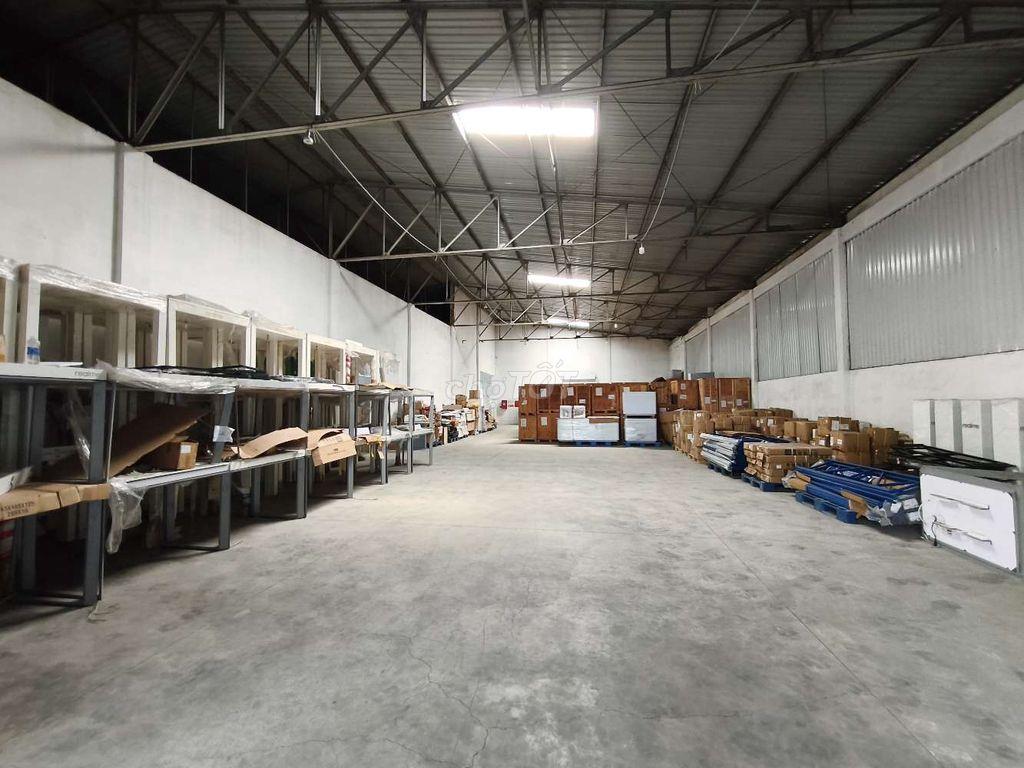 xưởng kho 10×30/10×40m Nguyễn Duy Trinh, Long Trường. 55k/m2 tl