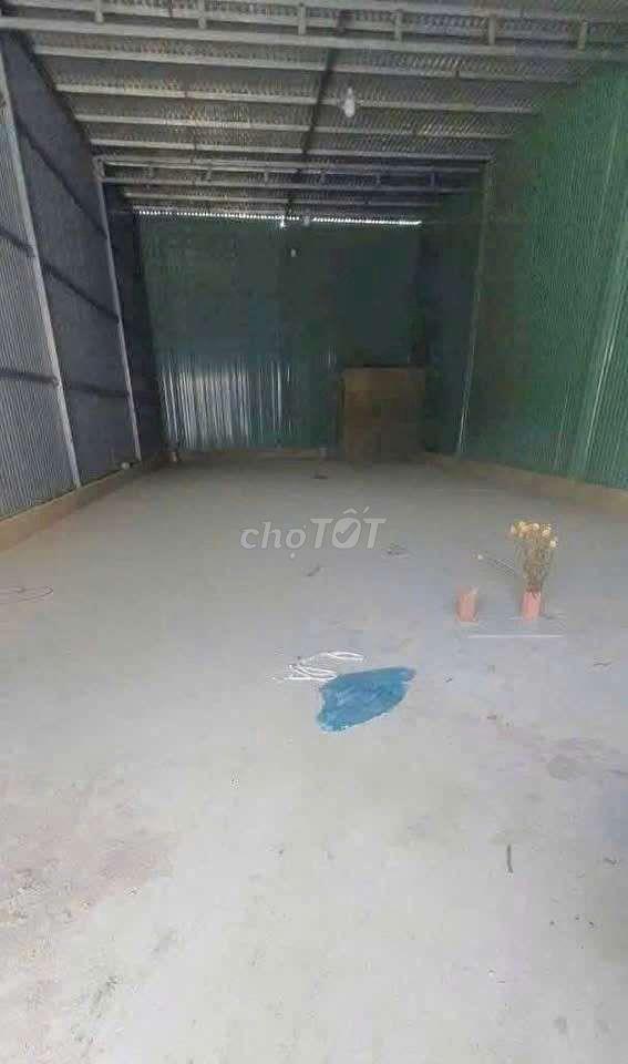 kho mới 8×20m Phạm Văn Đồng, HBC