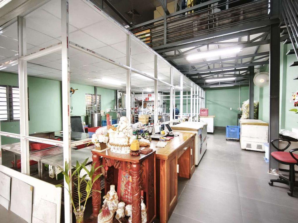 Sang kho xưởng sữa hạt Tô Ngọc Vân, Linh Đông 175m2