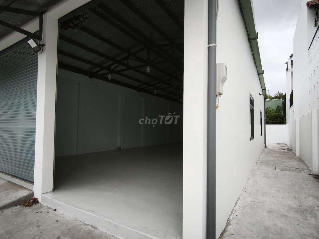 Kho xưởng 300m2 gần Phạm Văn Đồng HBC 