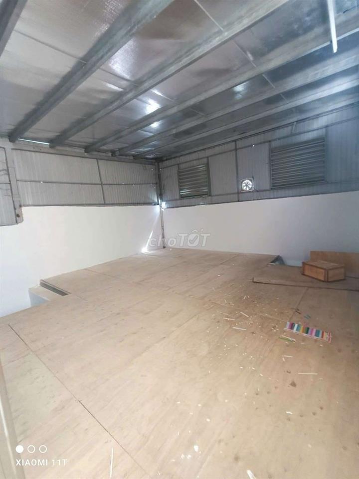Kho xưởng 250m2 có gác Tam Bình, Tam Phú