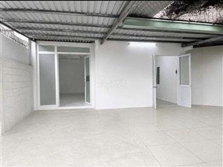 Kho văn phòng 10×20m gần Gigamall, HBC