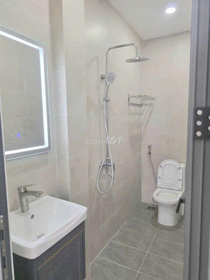 Nhà mới 4×15m 1 trệt 2 lầu 4pn 5wc 61m2 HXH Hiệp Bình