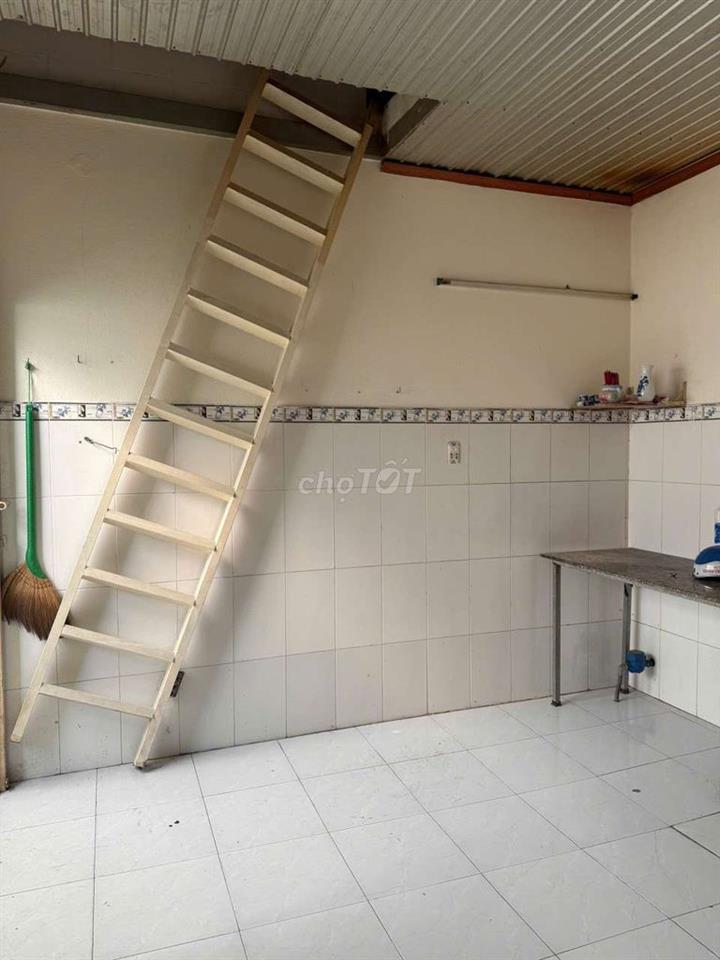 phòng trọ gần đường Lê thị Hà