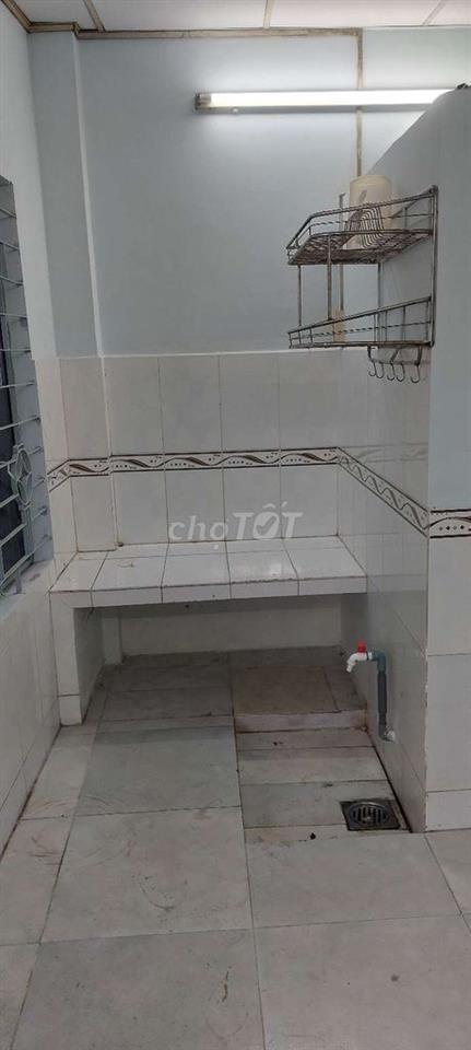 Cần tìm người thuê trọ gần chợ Hóc Môn ( liên lạc qua Zalo )